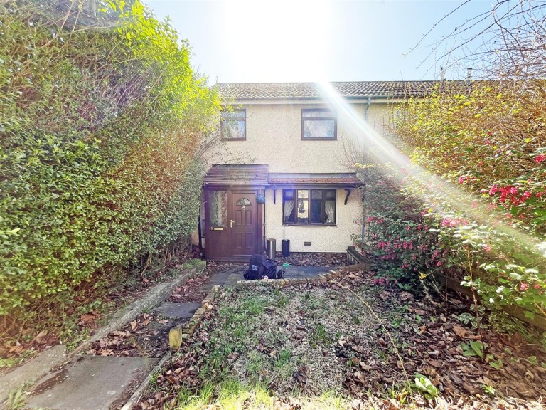 Henning Gardens, Top Valley, Nottingham