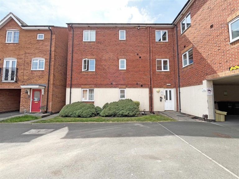 Shaw Gardens, Gedling, Nottingham