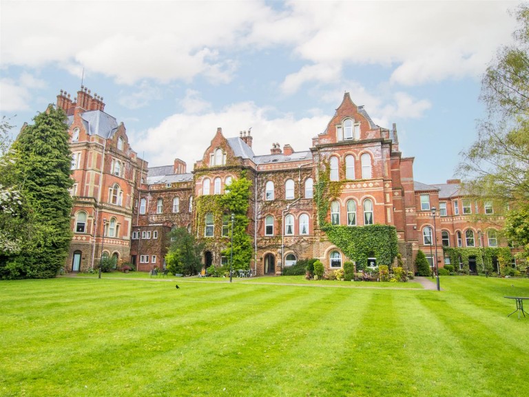 The Hanover, Hine Hall, Mapperley, Nottingham
