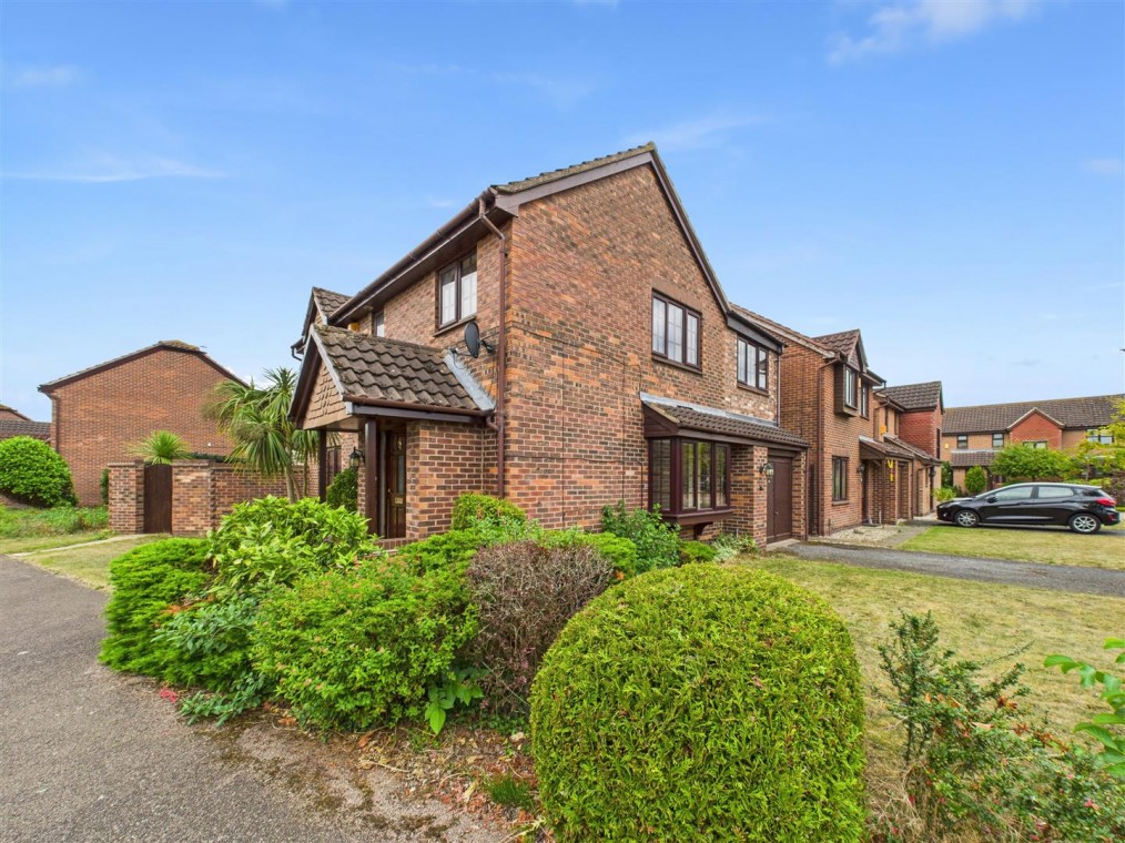 Cranberry Close, Compton Acres, West Bridgford, Nottingham