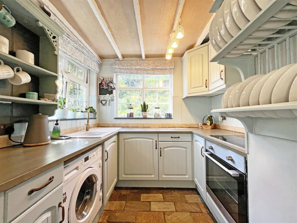 Church Walk, Woodborough, Nottingham