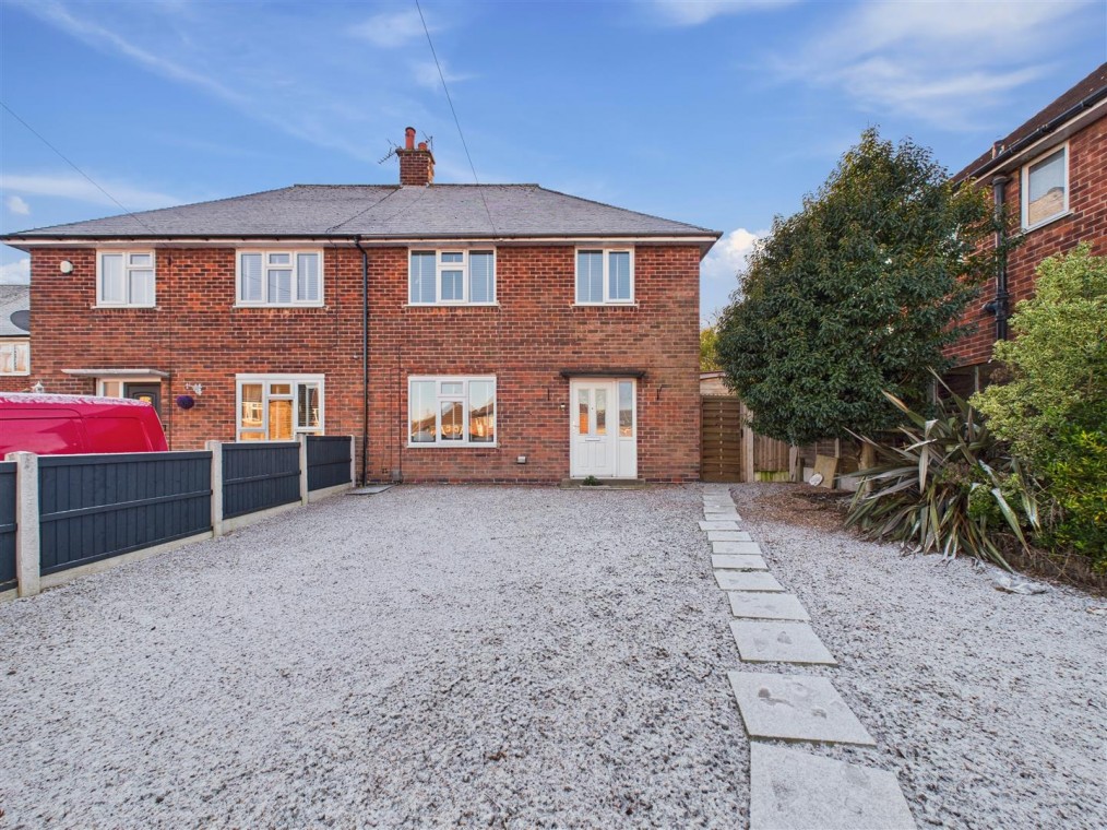 Pine Grove, Hucknall, Nottingham