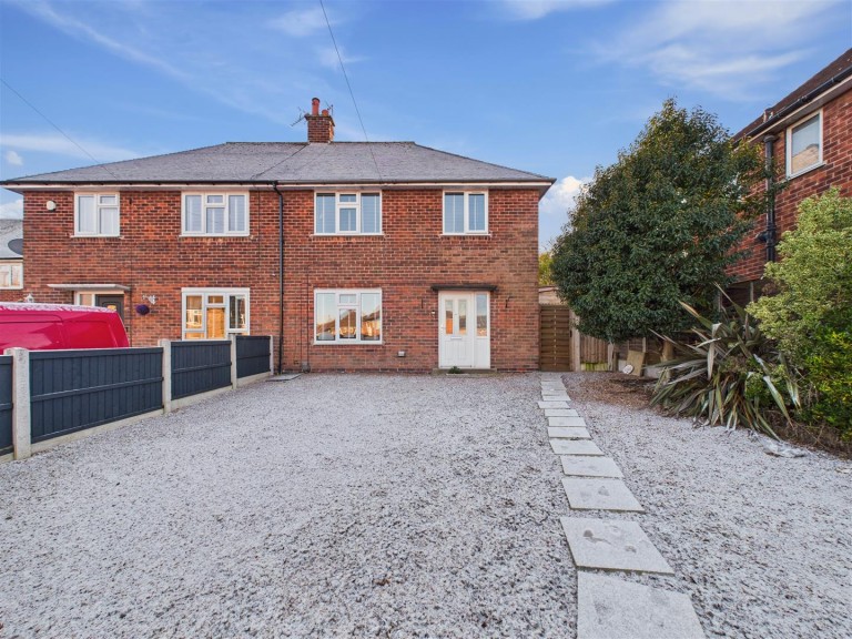 Pine Grove, Hucknall, Nottingham