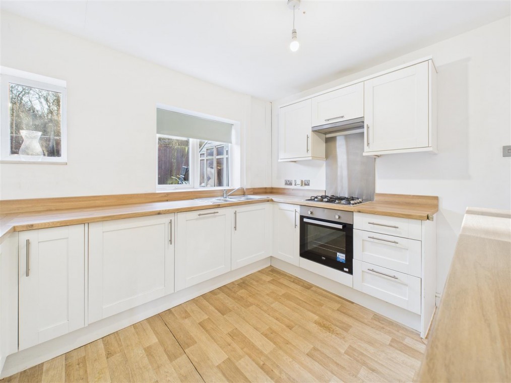 Pine Grove, Hucknall, Nottingham