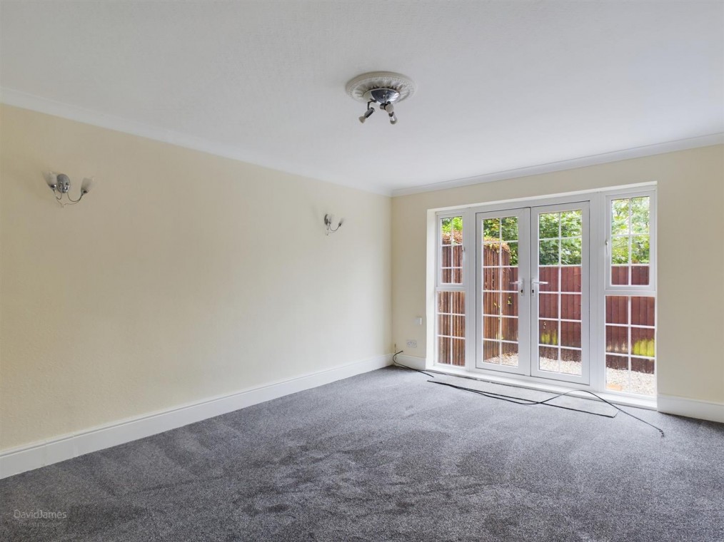 Elwes Lodge, Carlton, Nottingham