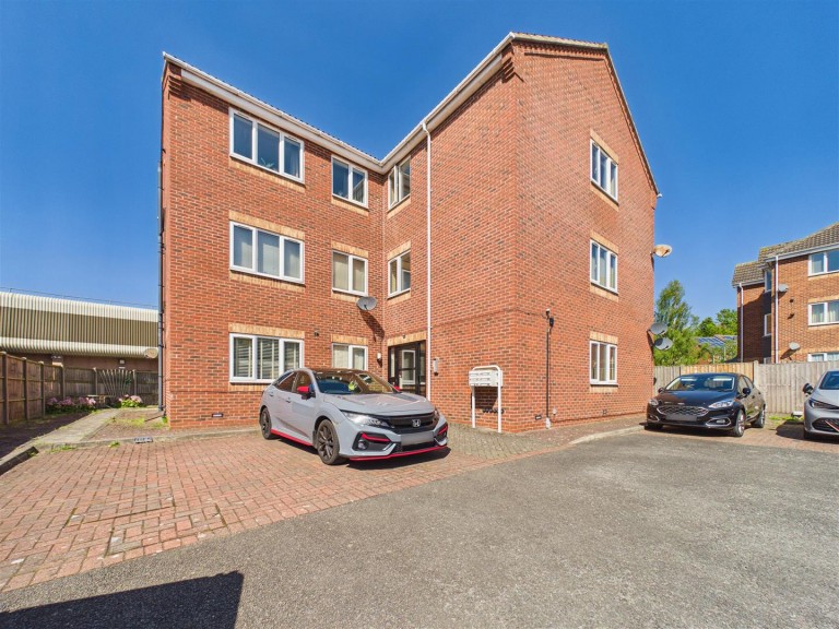 Fairway Drive, Carlton, Nottingham