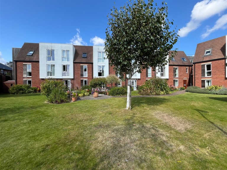Parry Court, Hazel Grove, Mapperley