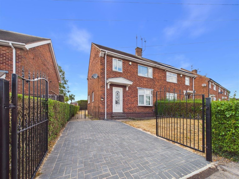 Mildenhall Crescent, Bestwood Park, Nottingham
