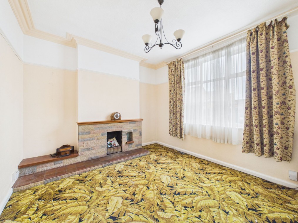 Edward Avenue, Sutton-In-Ashfield, NG17