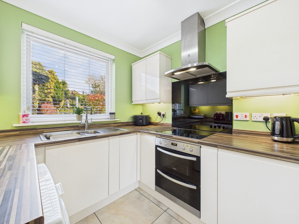 Swains Avenue, Bakersfield, Nottingham