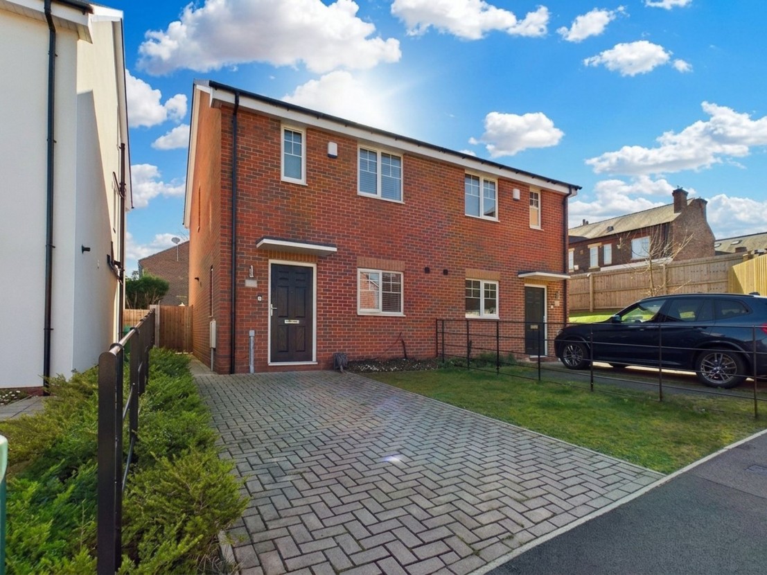 Hall Close, Nottingham