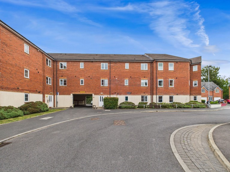 Shaw Gardens, Gedling, Nottingham