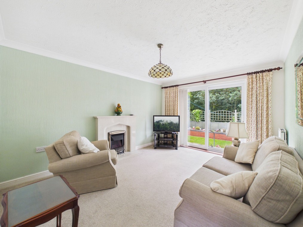 Curlew Close, Nottingham