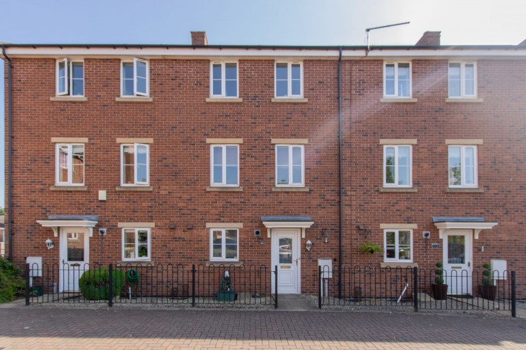Edison Way, Arnold, Nottingham