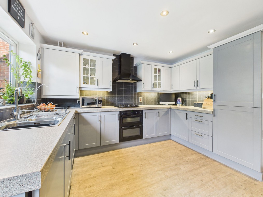 Tennyson Grange, Gedling, Nottingham