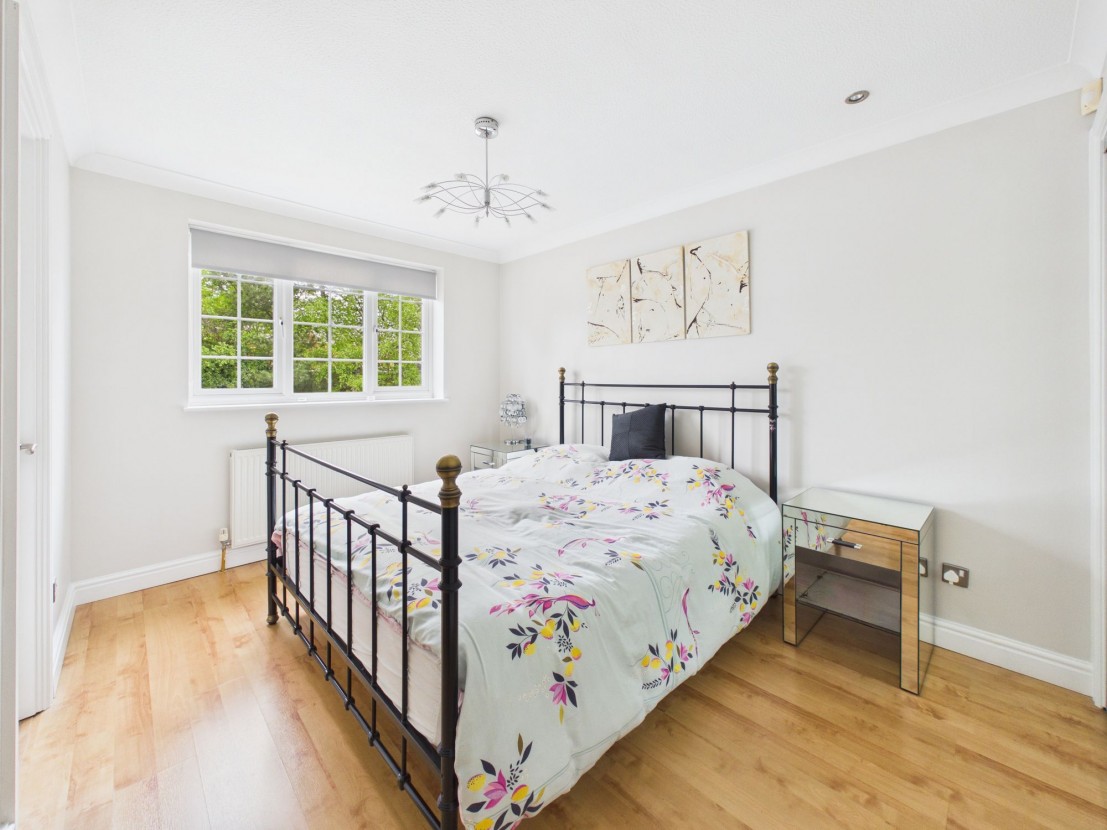 Foxhollies Grove, Sherwood, Nottingham