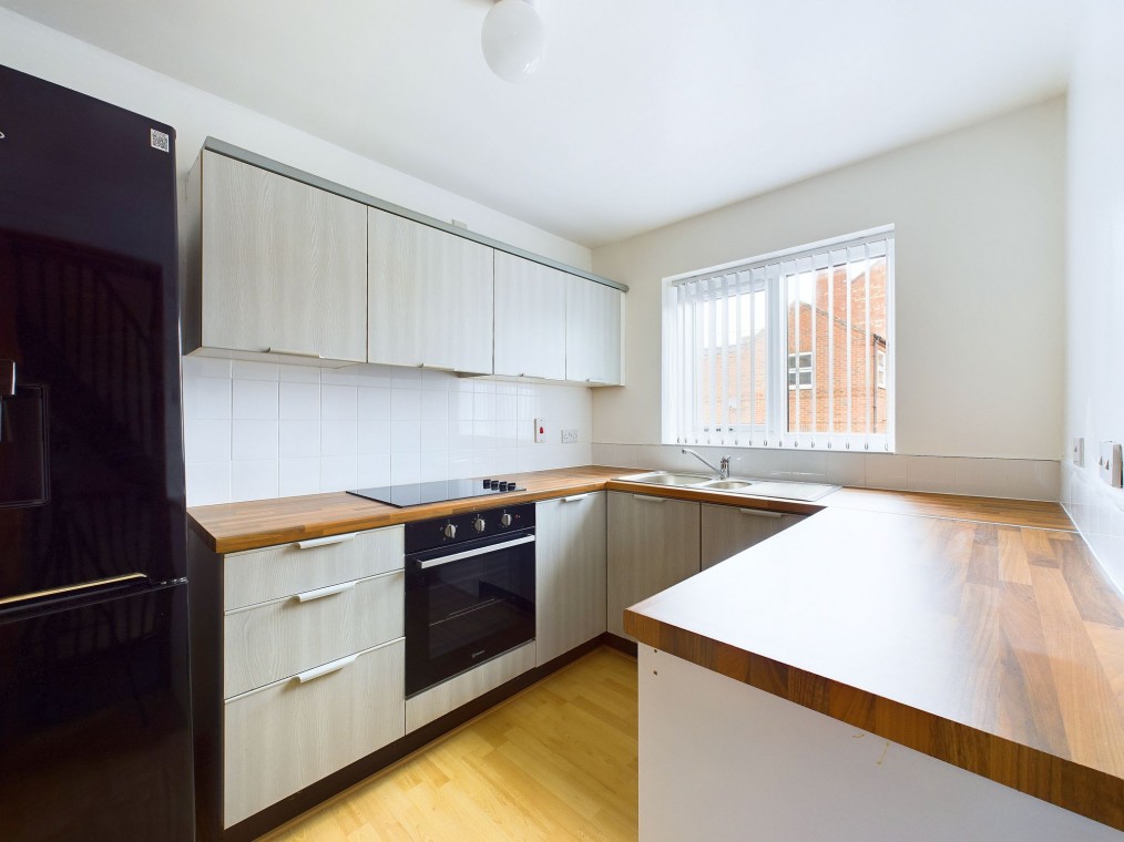 Harberton Close, Redhill, Nottingham