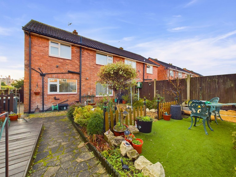 Mere Avenue, Calverton, Nottingham