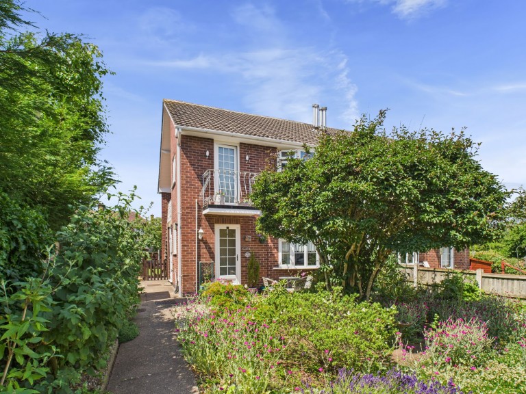 West View Court, St. Austins Drive, Carlton, Nottingham