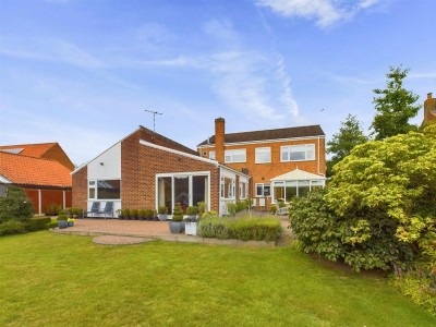 View full details for The Meadows, Woodborough, Nottingham