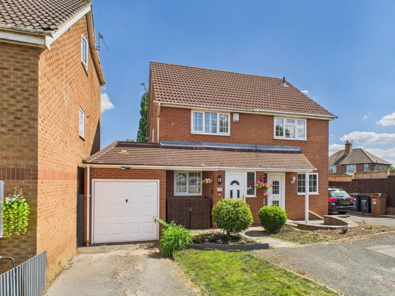 Hillcrest View, Carlton, Nottingham