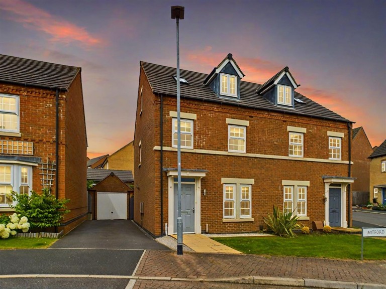 Mitford Drive, Arnold, Nottingham