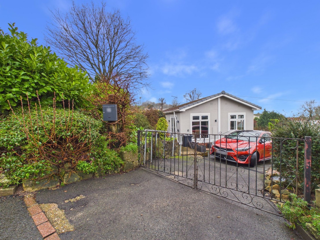 Knightwood Drive, Killarney Park, Nottingham