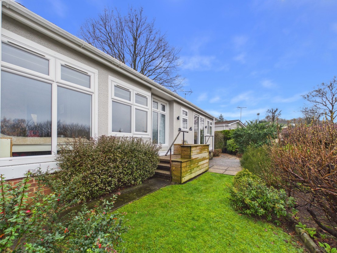 Knightwood Drive, Killarney Park, Nottingham