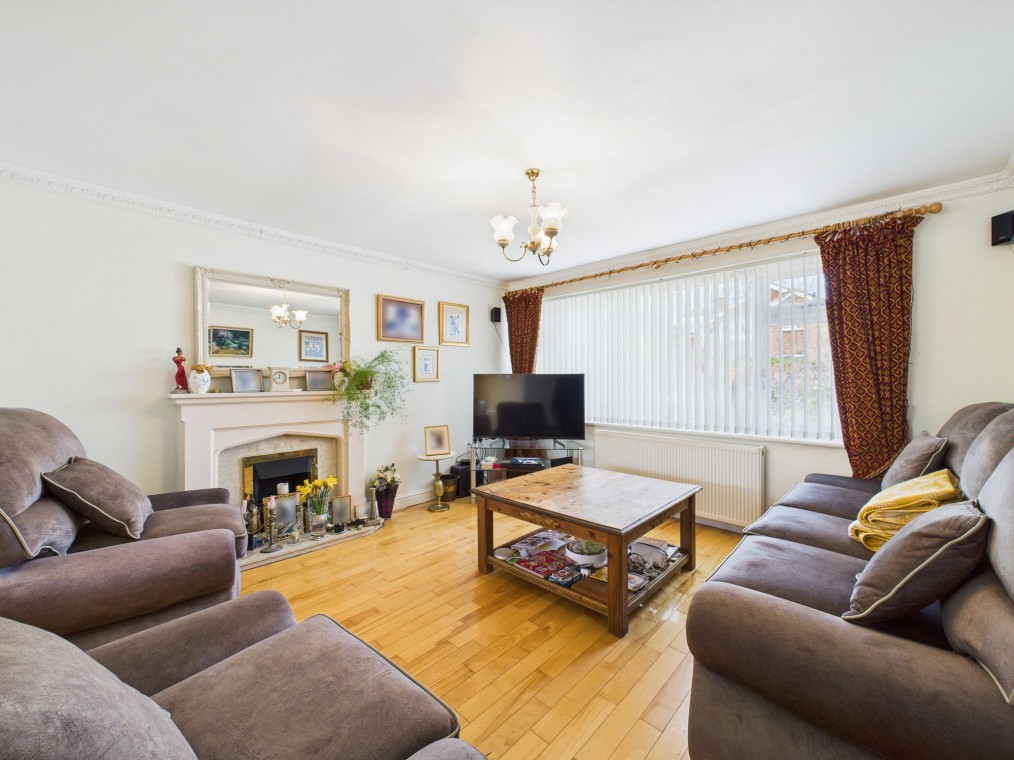 Dunvegan Drive, Rise Park, Nottingham