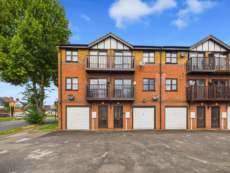 Douglas Court, Carlton, Nottingham