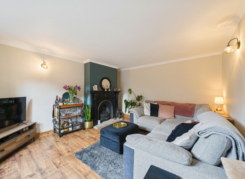 Perlethorpe Crescent, Gedling, Nottingham