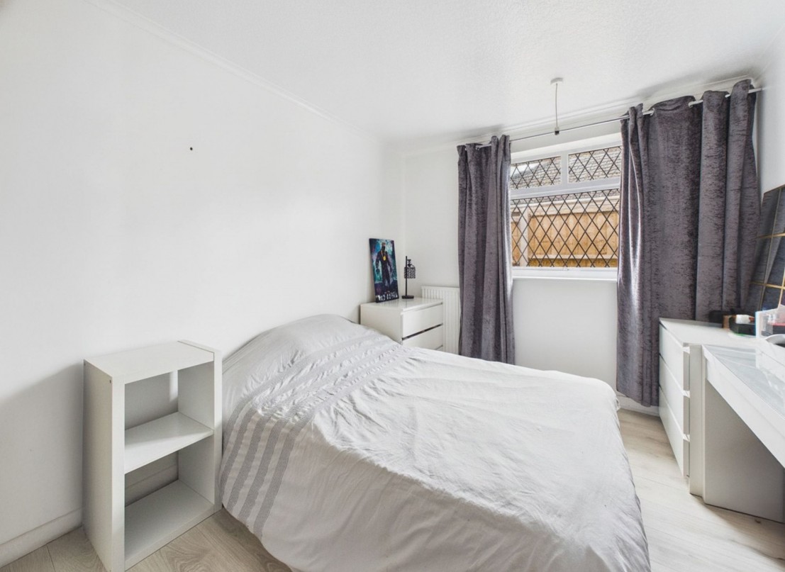 Hillfield Gardens, Rise Park, Nottingham