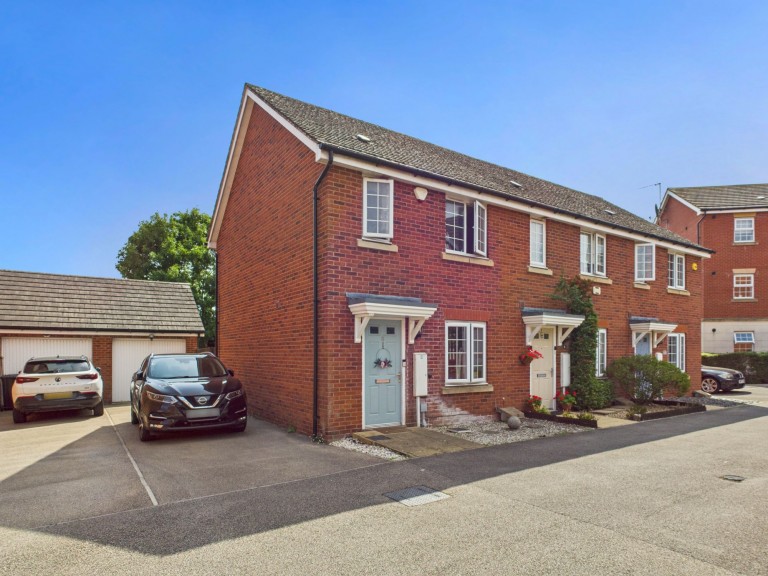 Paton Court, Calverton, Nottingham