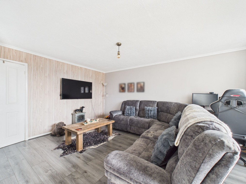 Elwes Lodge, Carlton, Nottingham
