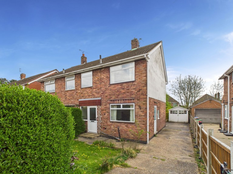 Westland Avenue, Hucknall, Nottingham