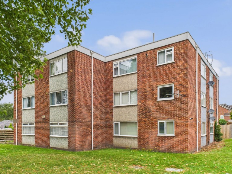 Abbotsbury Close, Rise Park, Nottingham
