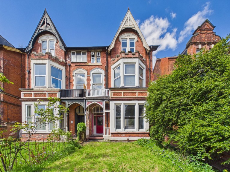 Mansfield Road, Carrington, Nottingham