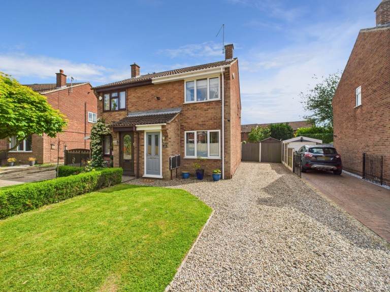 Hall Close, Rainworth, Nottinghamshire