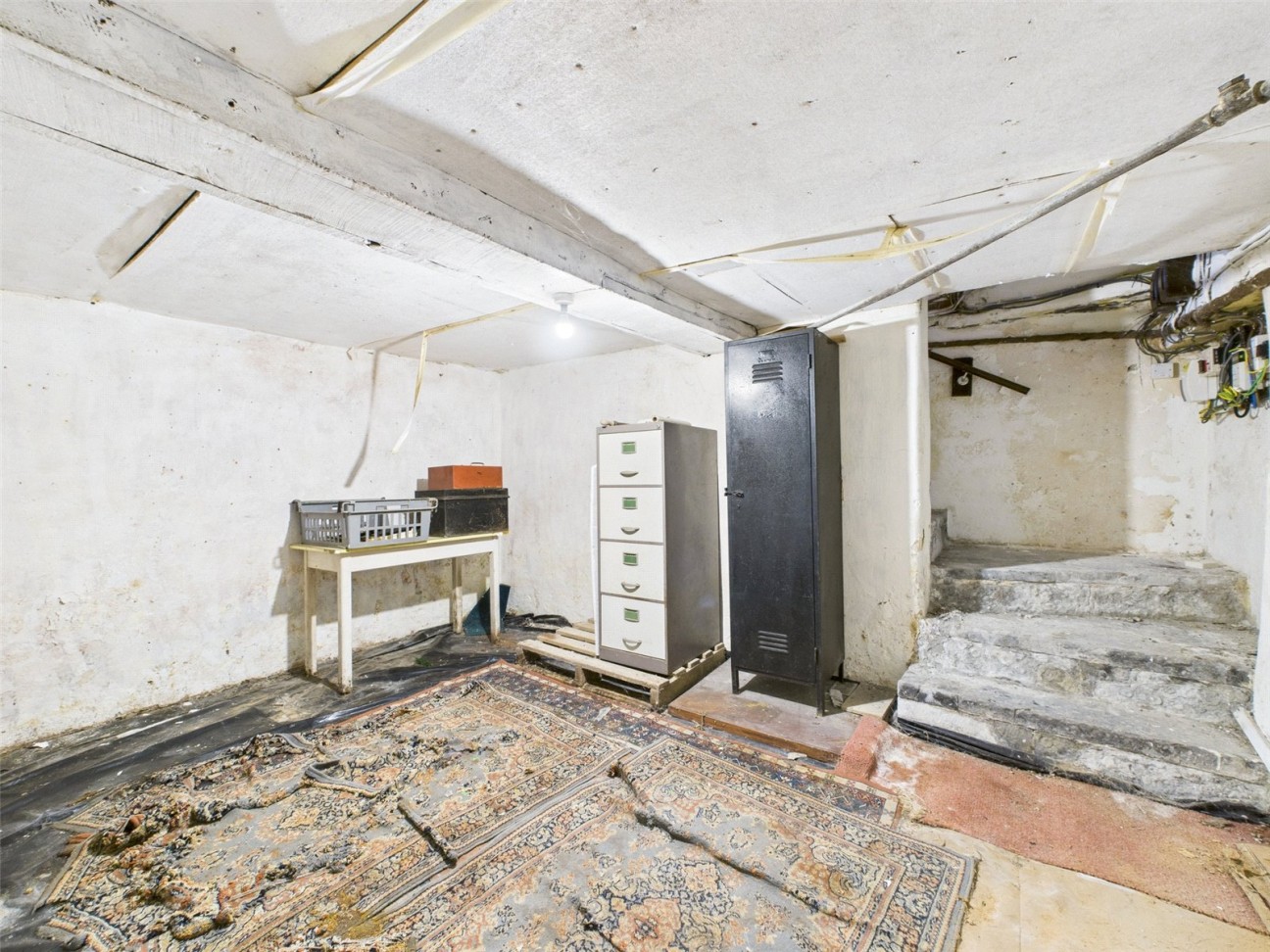 Oldmixon Road, Weston-super-Mare, North Somerset, BS24 9PD