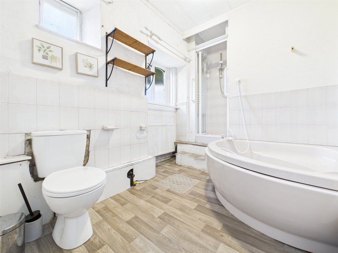 Oldmixon Road, Weston-super-Mare, North Somerset, BS24 9PD