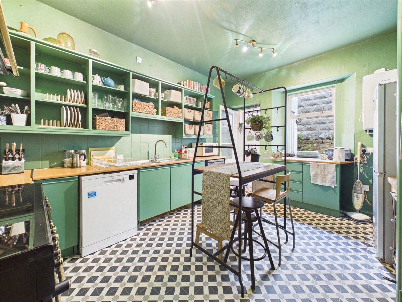 Clevedon Road, Weston-super-Mare, North Somerset, BS23 1DA