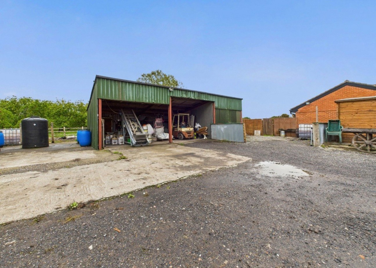 Bristol Road, Rooksbridge, Axbridge, Somerset, BS26 2TG Old Church Road Axbridge, Somerset Penn Way Axbridge, Somerset Church Lane Badgworth, Axbridge, Somerset