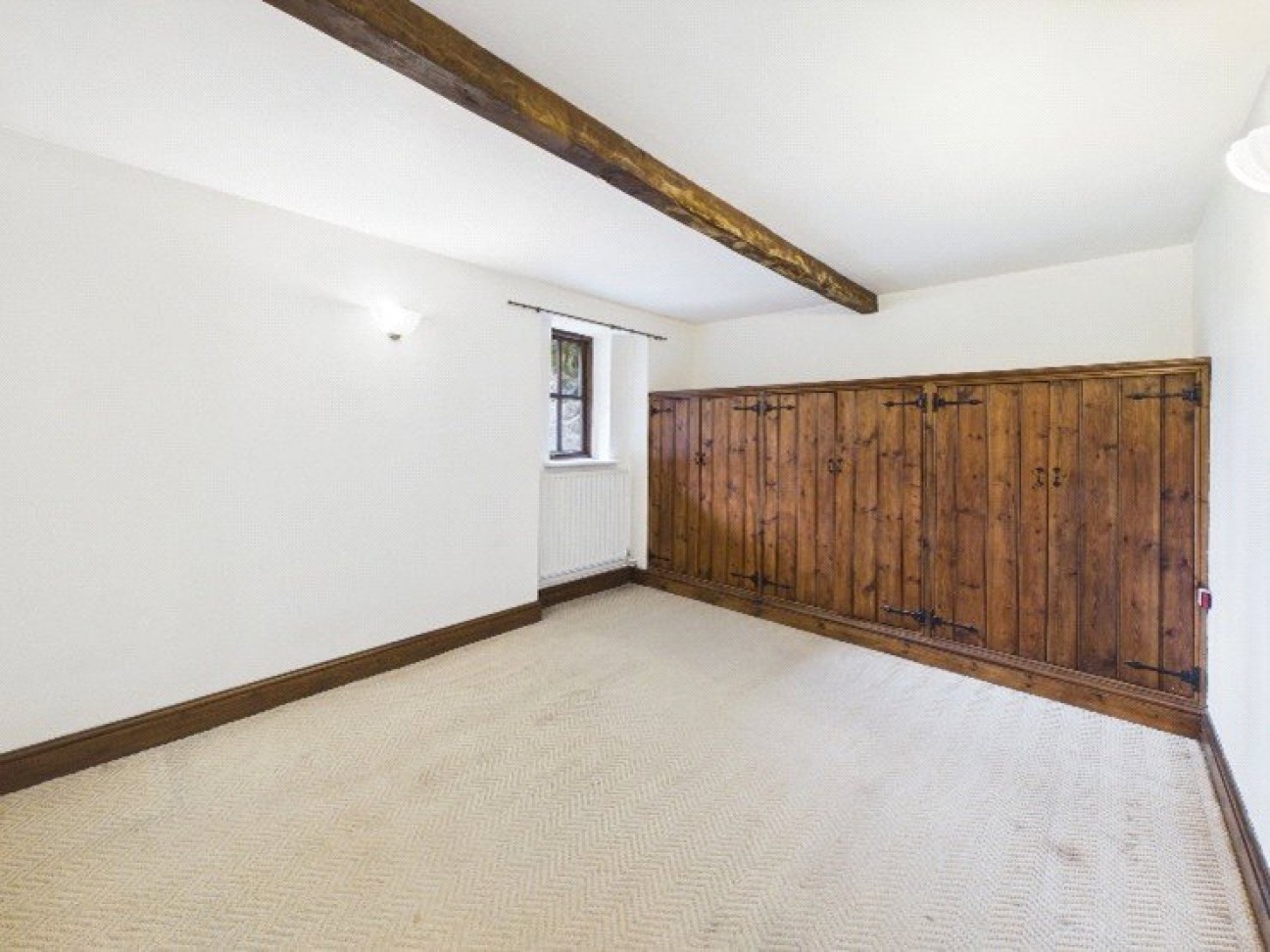 Bristol Road, Rooksbridge, Axbridge, Somerset, BS26 2TG Old Church Road Axbridge, Somerset Penn Way Axbridge, Somerset Church Lane Badgworth, Axbridge, Somerset