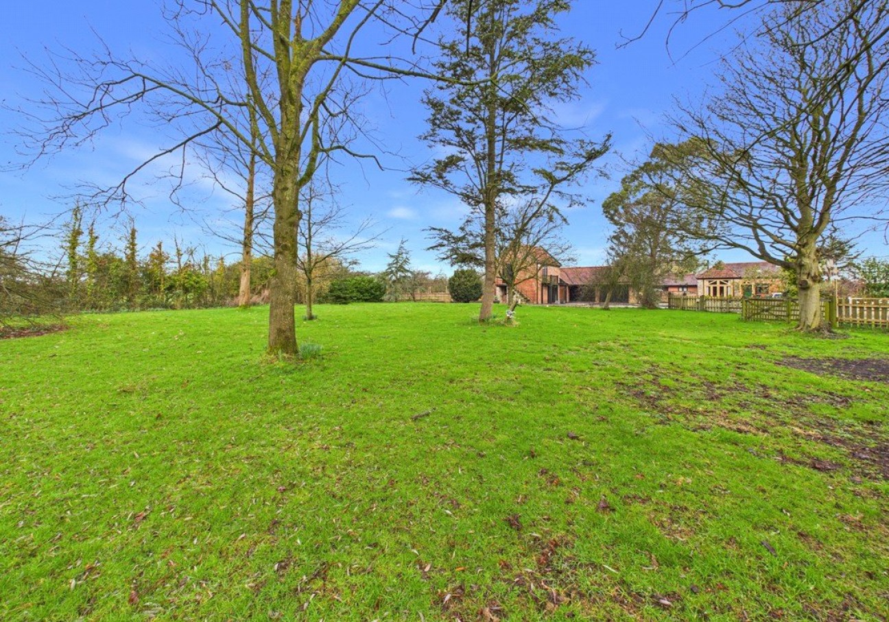 Bristol Road, Rooksbridge, Axbridge, Somerset, BS26 2TG Old Church Road Axbridge, Somerset Penn Way Axbridge, Somerset Church Lane Badgworth, Axbridge, Somerset