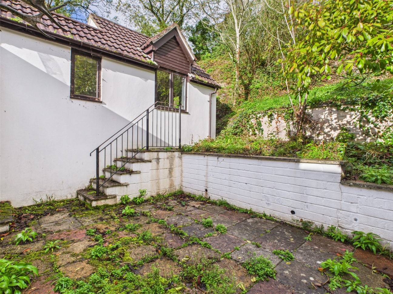 Shiplate Road, Bleadon, North Somerset, BS24 0NX