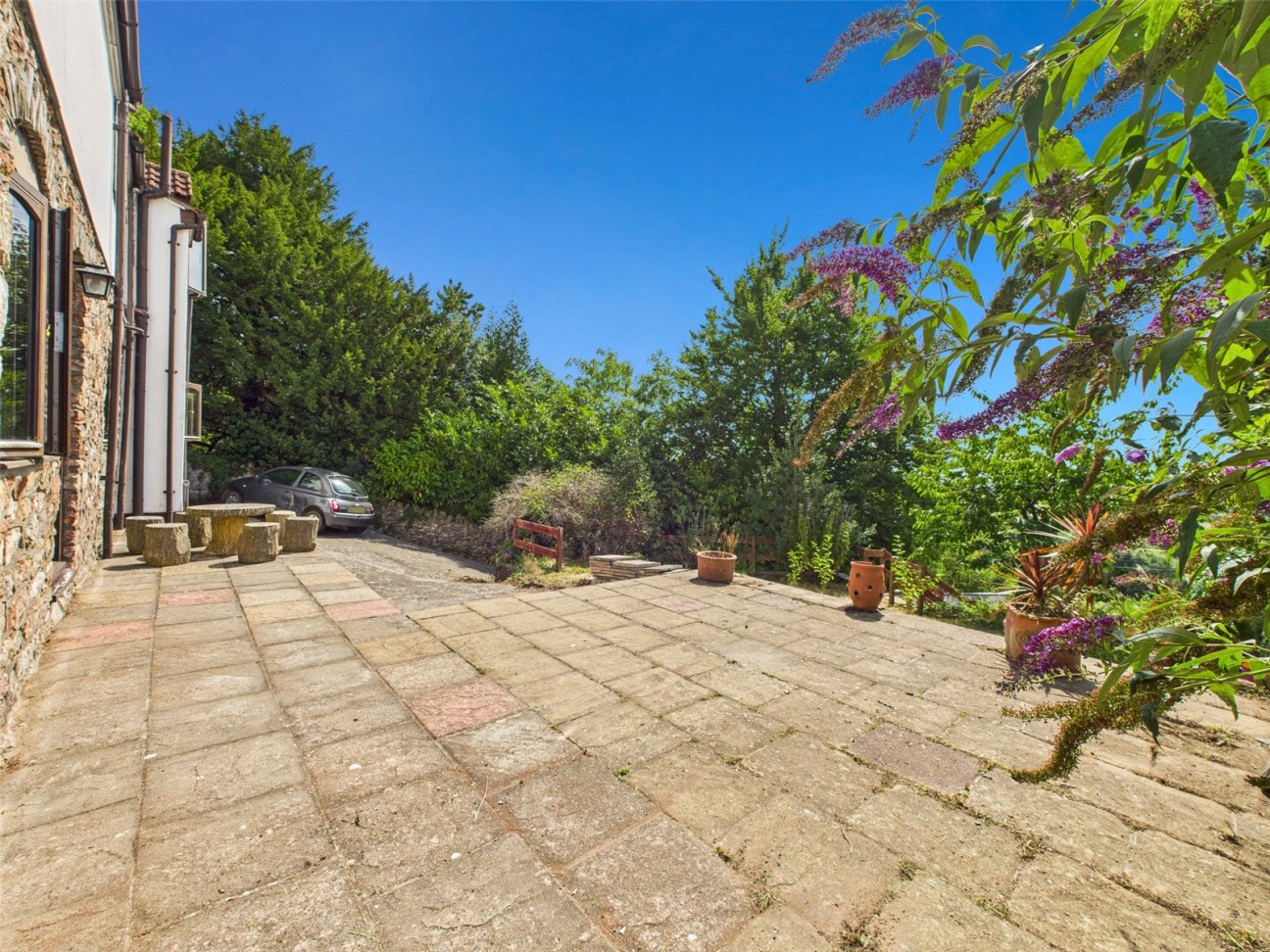 Shiplate Road, Bleadon, North Somerset, BS24 0NX