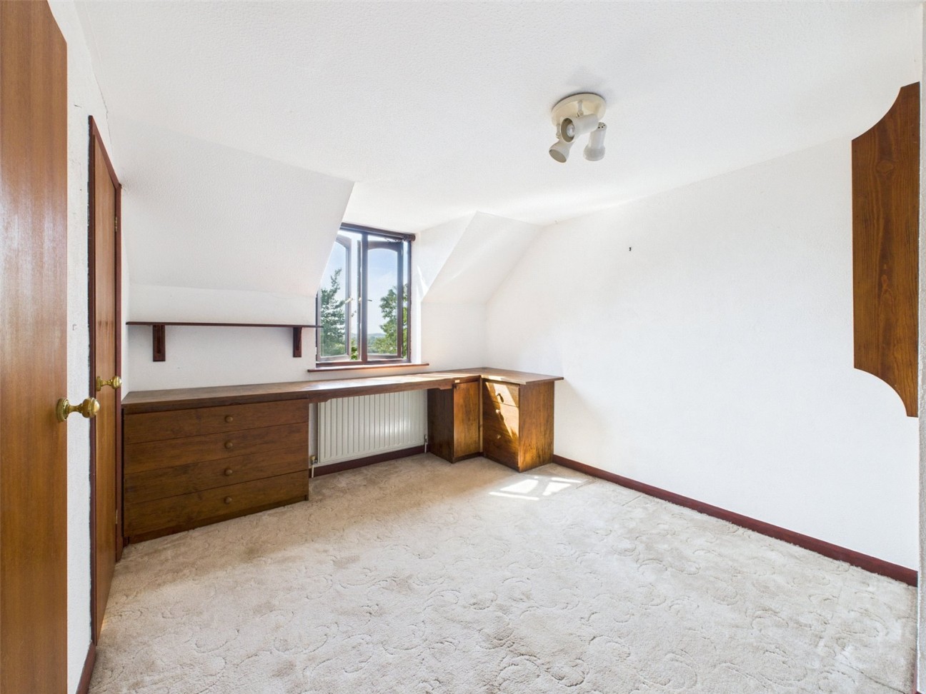 Shiplate Road, Bleadon, North Somerset, BS24 0NX