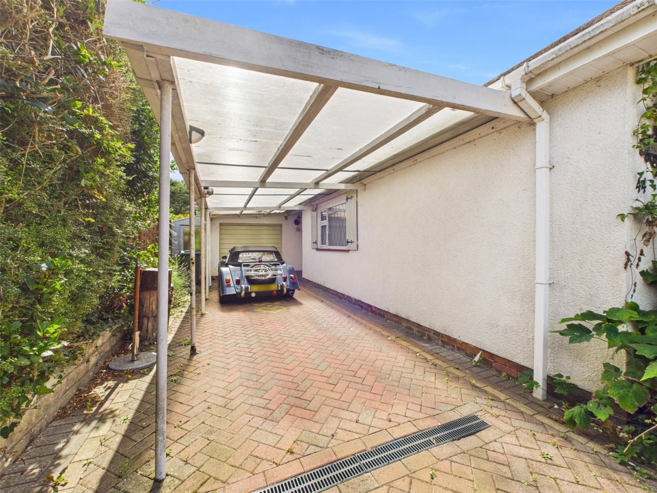 Bleadon Hill, Weston-super-Mare, North Somerset, BS24 9JN