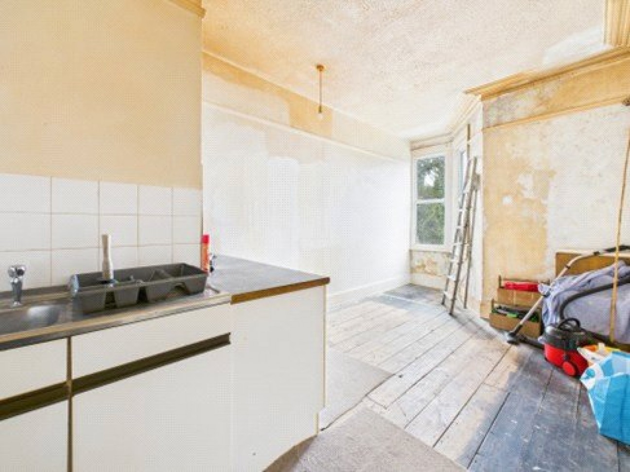 Ellenborough Park South, Weston-super-Mare, North Somerset, BS23 1XN