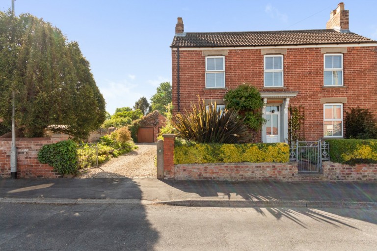 Cross Street, Barrow Upon Huumber, North Lincs